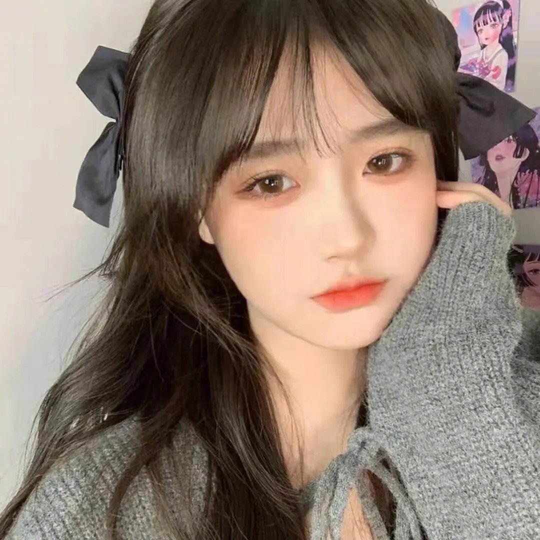 五星红旗迎风飘扬