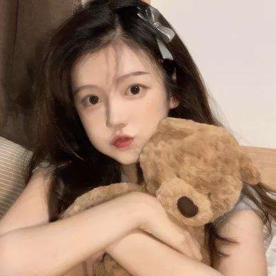 不装了，我比英雄还强